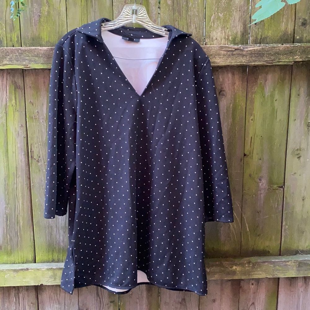 Alfani polka dotted top sz. XL